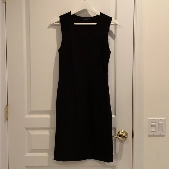Quinn LBD - Picture 3 of 7